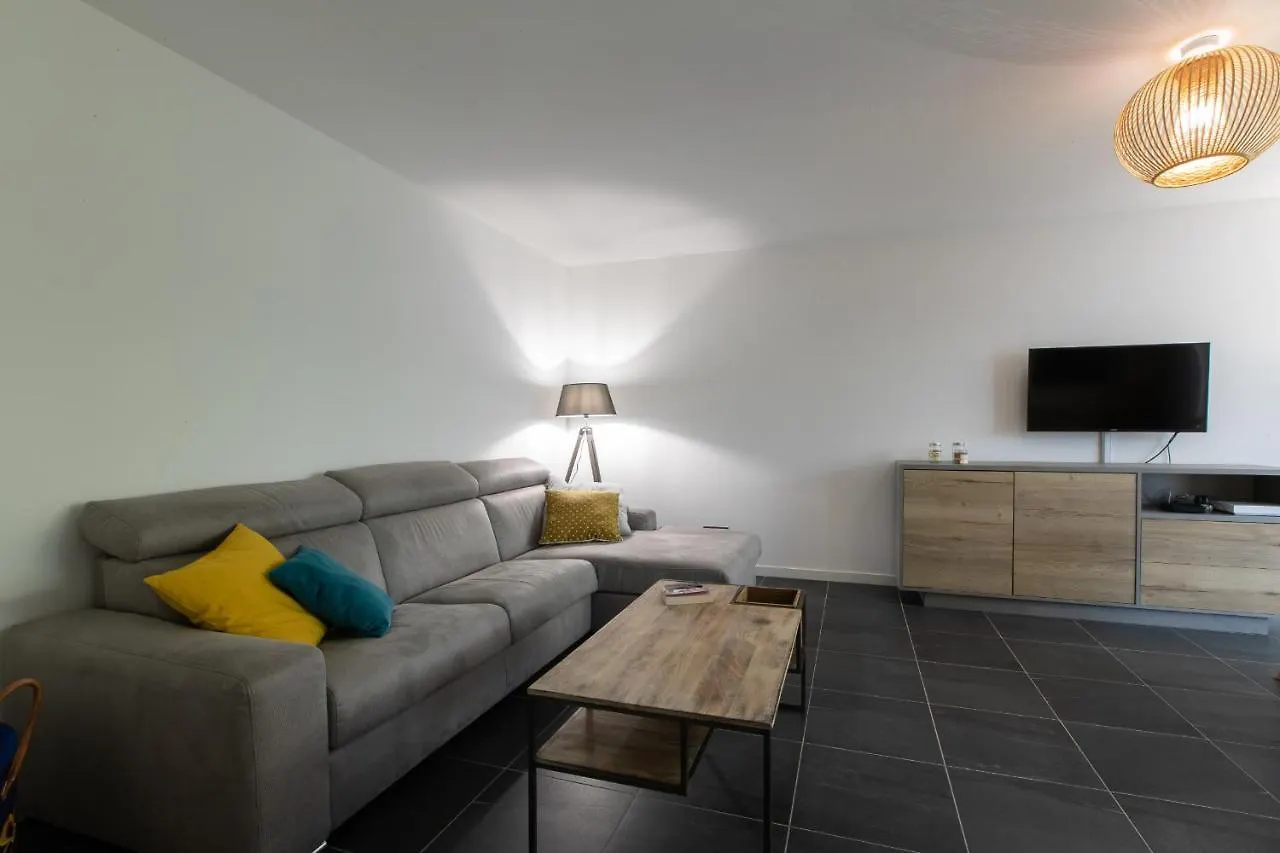 2-Br With Garden And Pool In The Heart Of Palm Beach Cannes 0*,  France