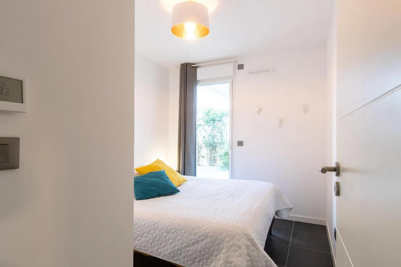 Apartament 2-Br With Garden And Pool In The Heart Of Palm Beach Cannes