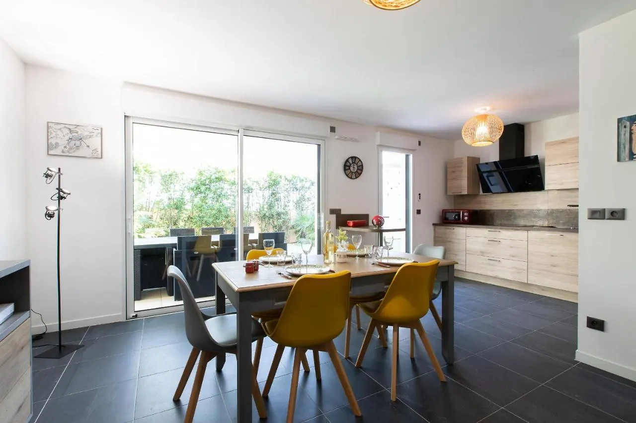 2-Br With Garden And Pool In The Heart Of Palm Beach Cannes