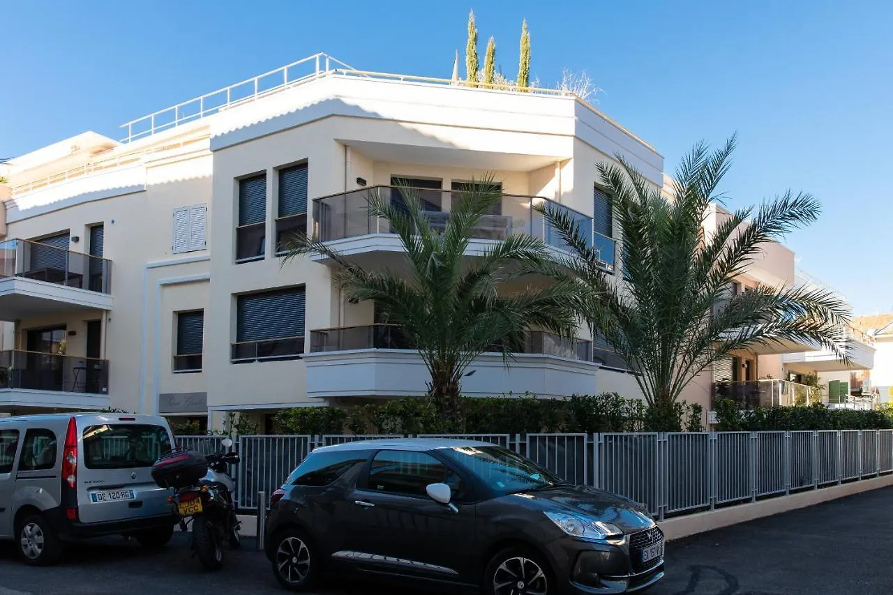 2-Br With Garden And Pool In The Heart Of Palm Beach Cannes 0*,  France